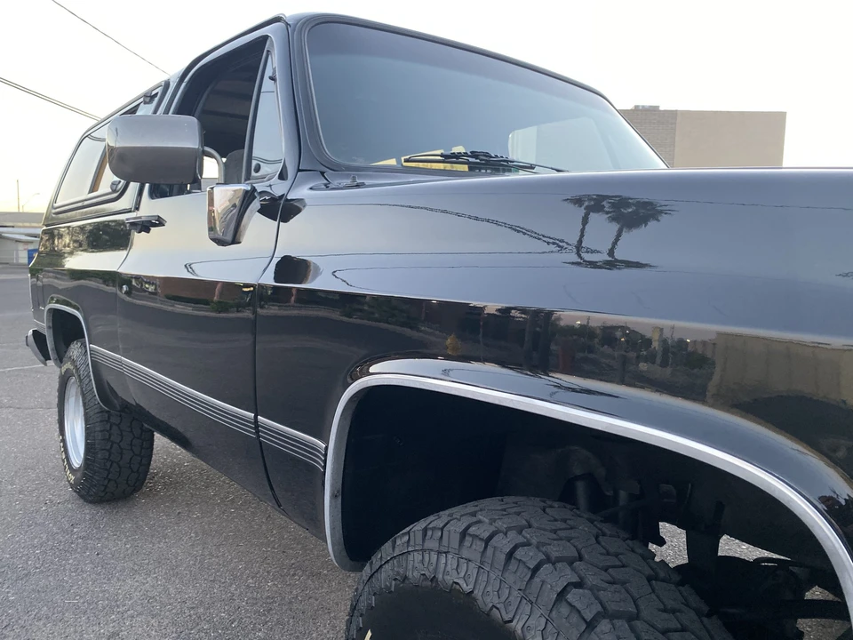 1989 GMC Jimmy 2nd Gen - Image 16 of 31