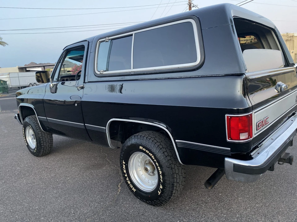 1989 GMC Jimmy 2nd Gen - Image 12 of 31