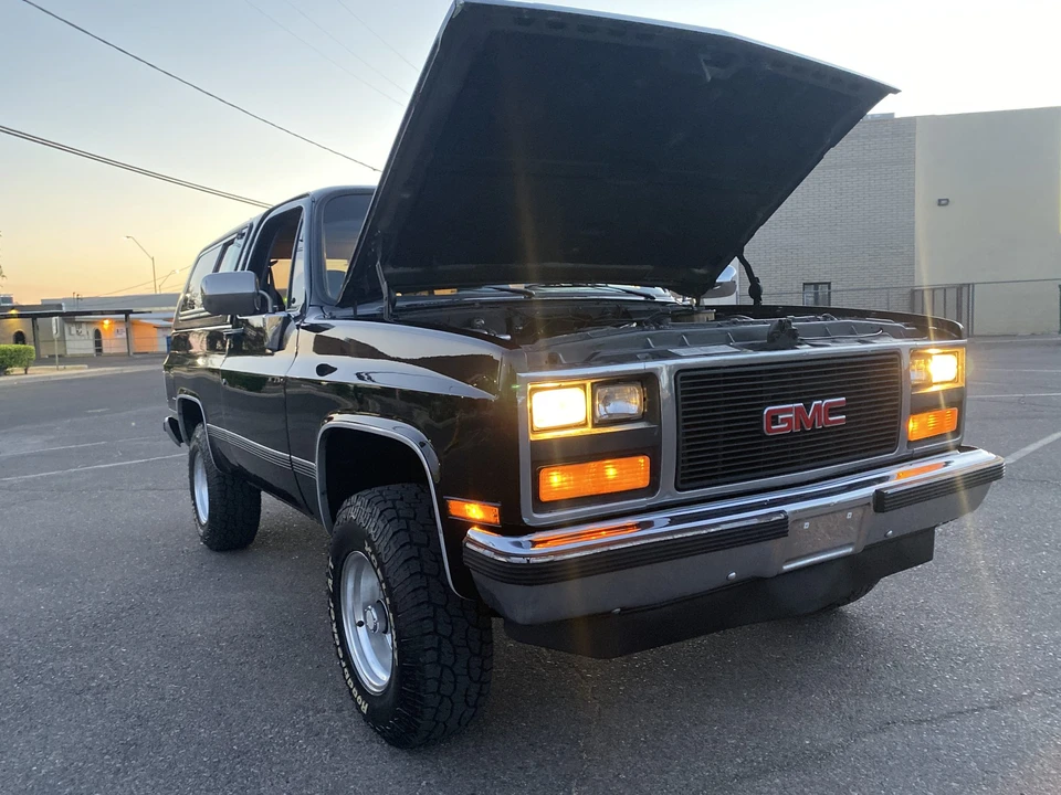 1989 GMC Jimmy 2nd Gen - Image 14 of 31