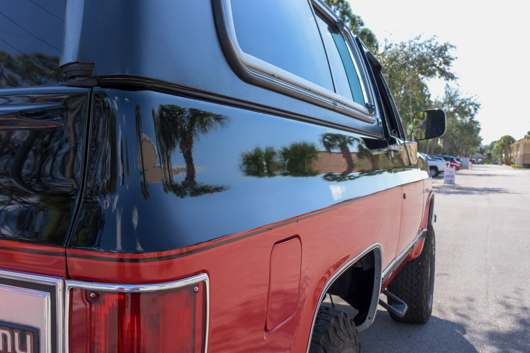 1989 GMC Jimmy 2nd Gen - Image 18 of 31