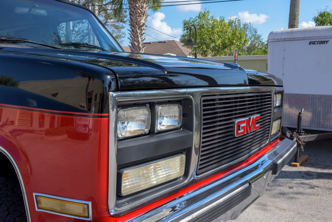 1989 GMC Jimmy 2nd Gen - Image 7 of 31