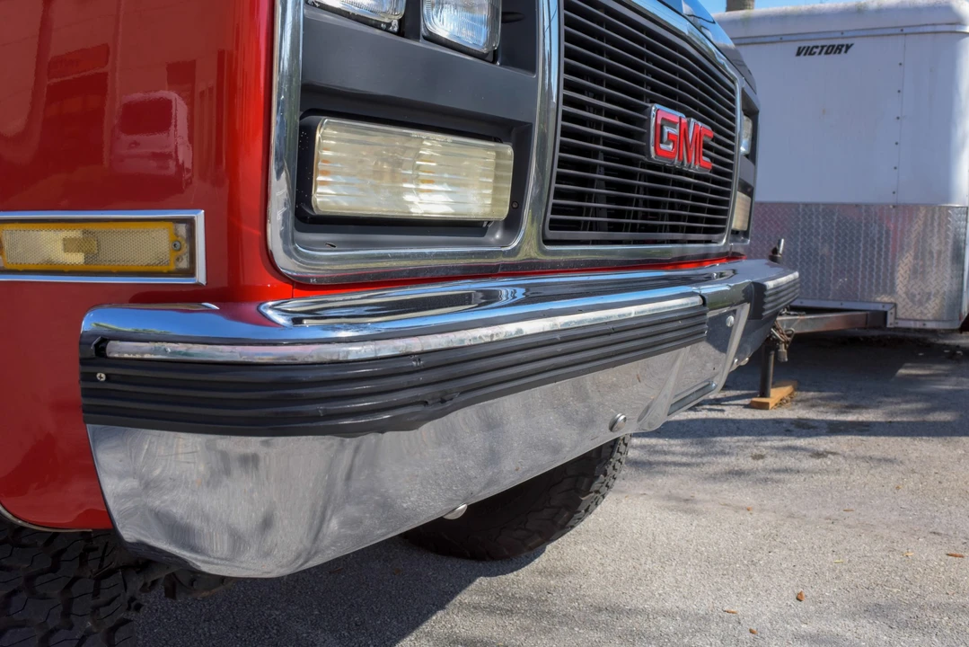 1989 GMC Jimmy 2nd Gen - Image 8 of 31