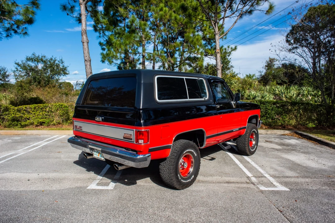 1989 GMC Jimmy 2nd Gen - Image 6 of 31