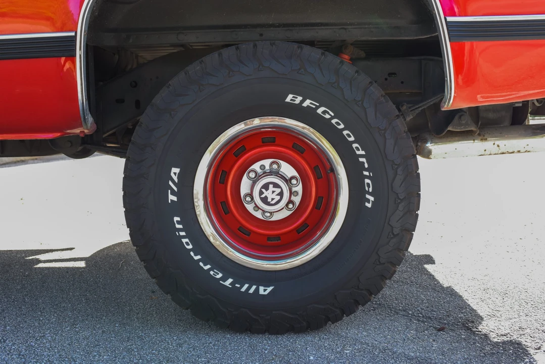 1989 GMC Jimmy 2nd Gen - Image 23 of 31