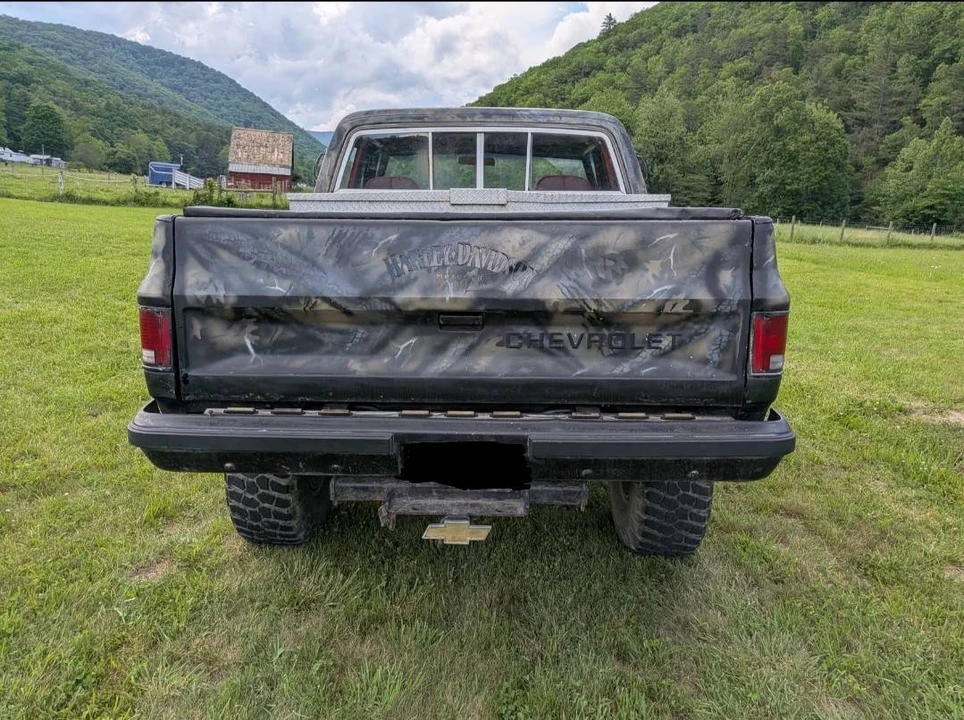 1989 GMC Jimmy 2nd Gen - Image 8 of 22