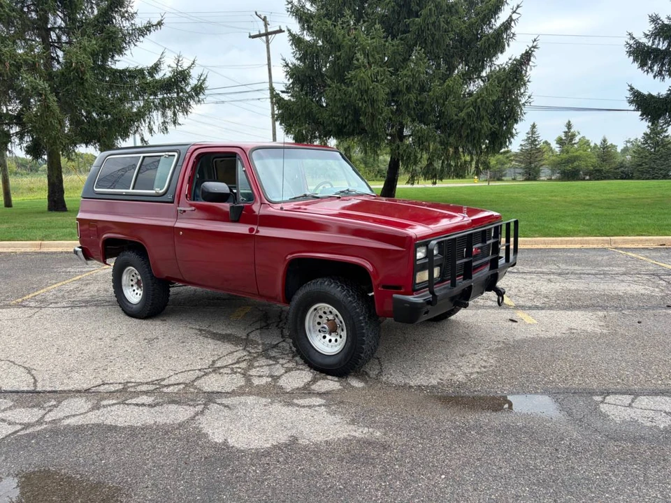 1989 GMC Jimmy 2nd Gen - Image 9 of 14