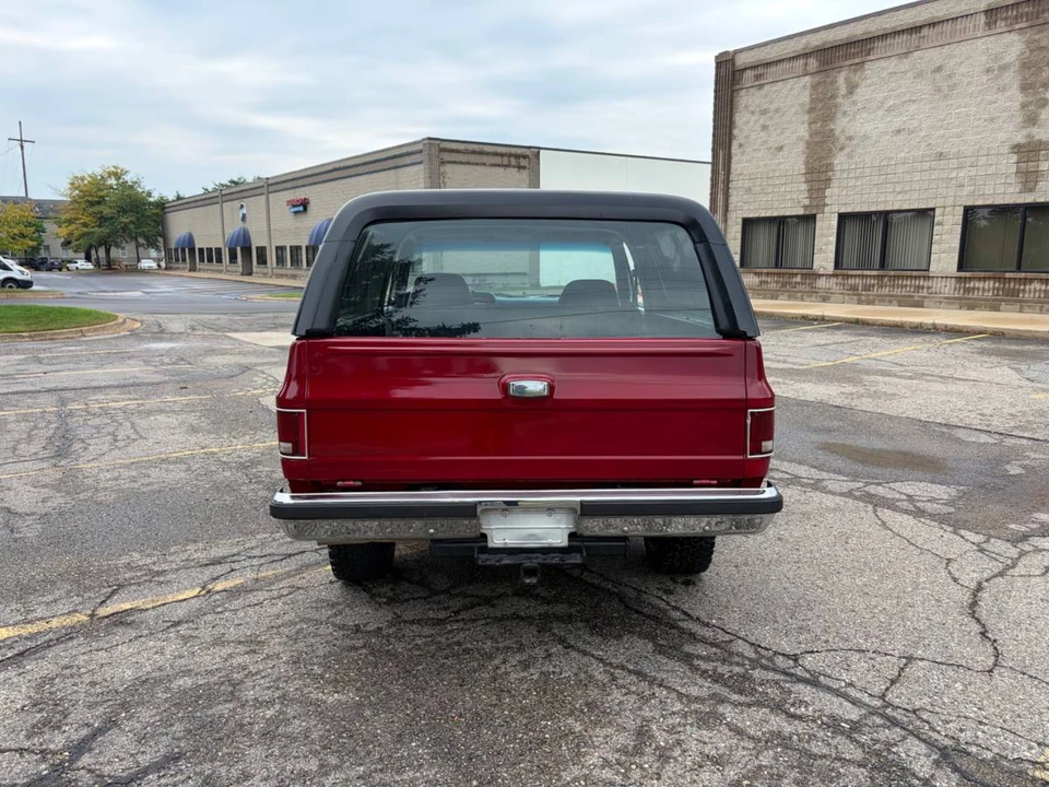 1989 GMC Jimmy 2nd Gen - Image 7 of 14