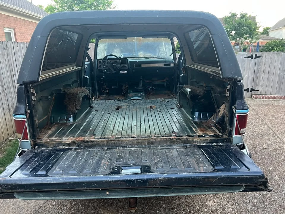 1989 GMC Jimmy 2nd Gen - Image 7 of 15