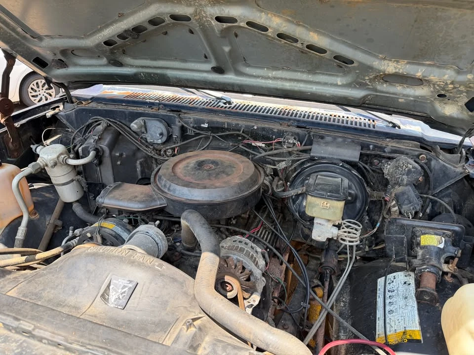 1989 GMC Jimmy 2nd Gen - Image 14 of 15