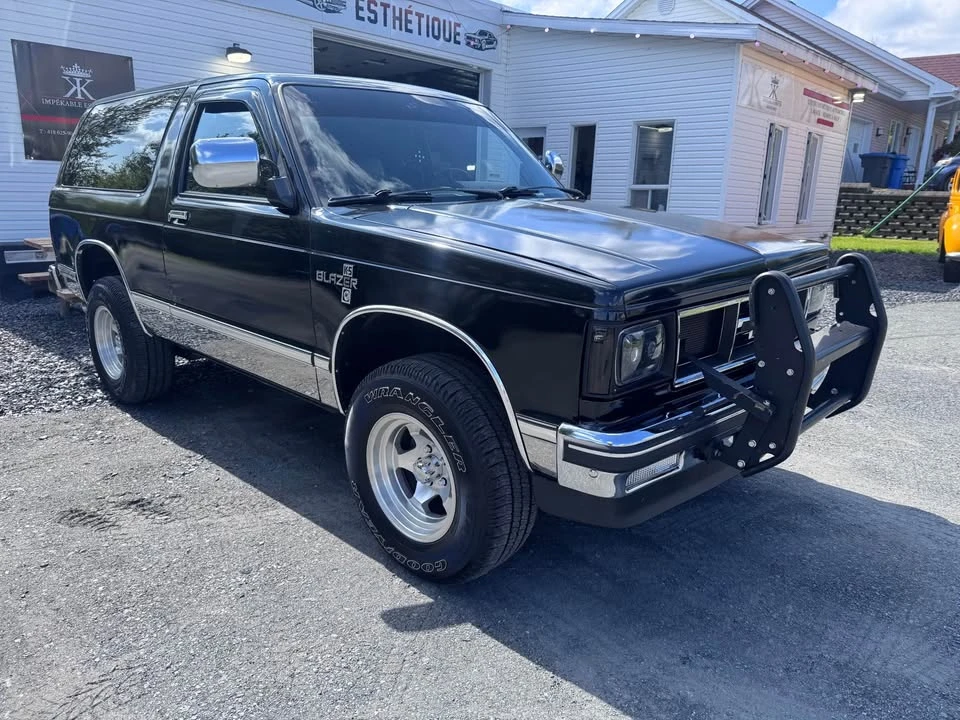 1989 GMC Jimmy 2nd Gen - Image 2 of 12