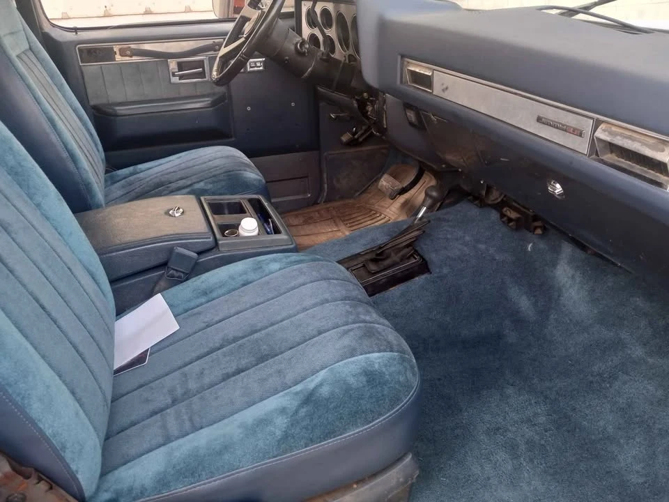 1989 GMC Jimmy 2nd Gen - Image 10 of 13