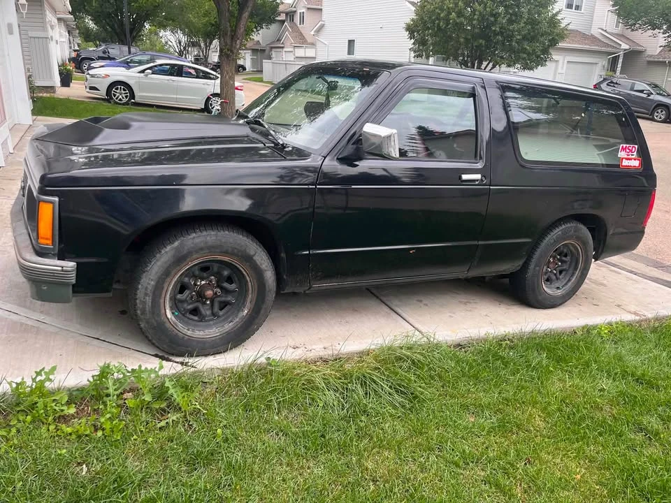 1989 GMC Jimmy 2nd Gen - Image 2 of 6