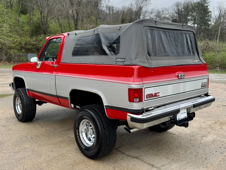 1989 GMC Jimmy 2nd Gen - Image 4 of 21