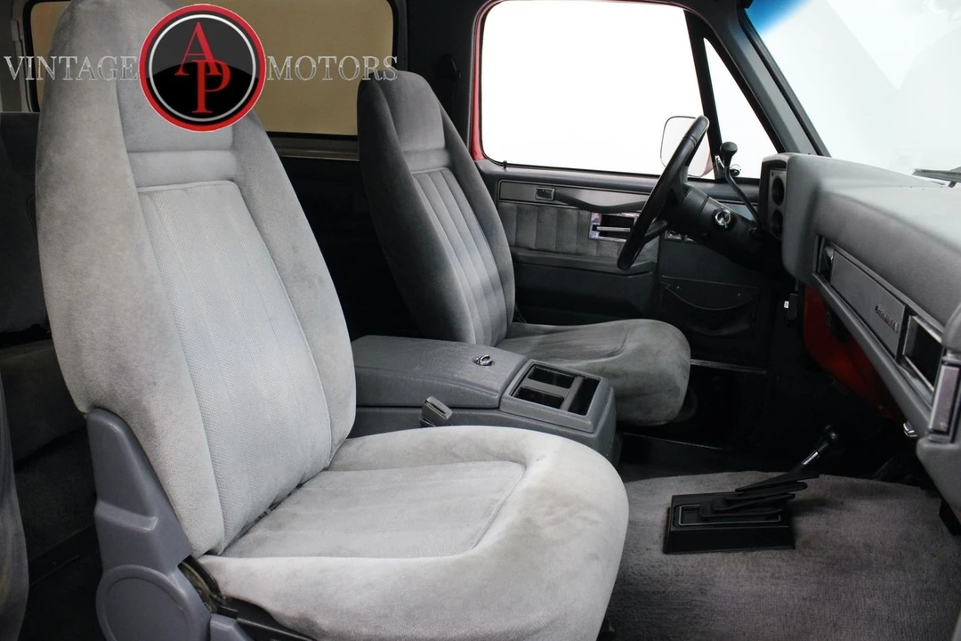 1989 GMC Jimmy 2nd Gen - Image 5 of 21