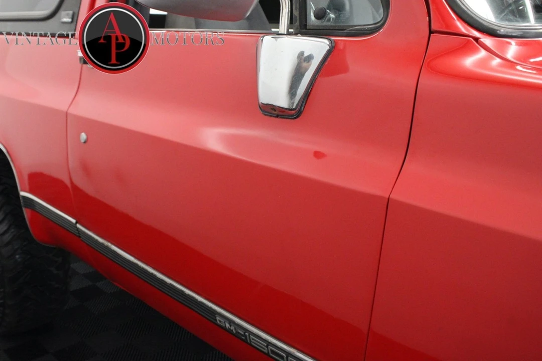 1989 GMC Jimmy 2nd Gen - Image 17 of 21