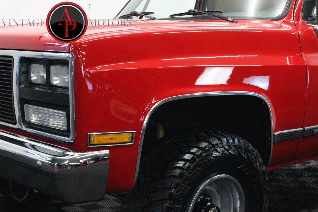 1989 GMC Jimmy 2nd Gen - Image 8 of 21