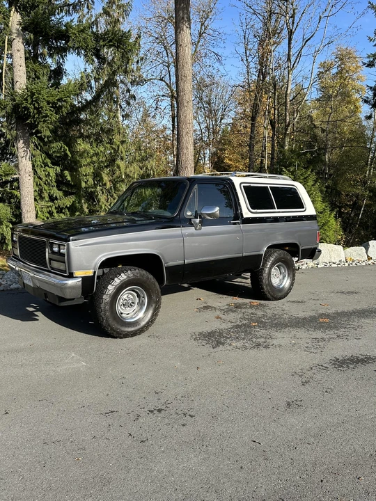 1989 GMC Jimmy 2nd Gen - Image 3 of 31