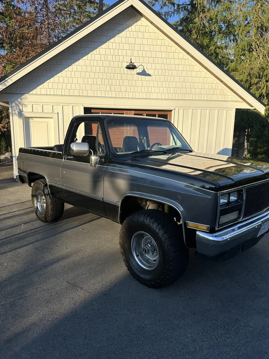 1989 GMC Jimmy 2nd Gen - Image 28 of 31