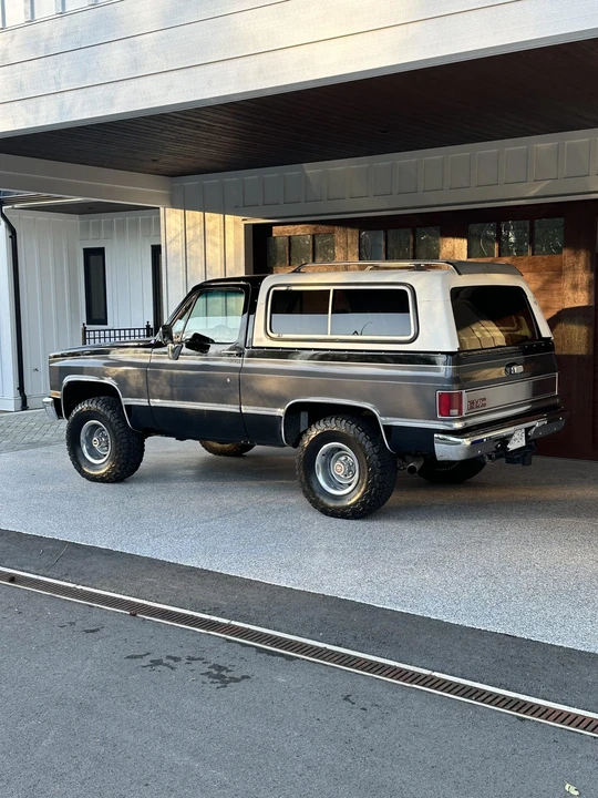 1989 GMC Jimmy 2nd Gen - Image 9 of 31