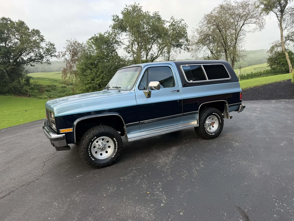 1989 GMC Jimmy 2nd Gen - Image 21 of 31