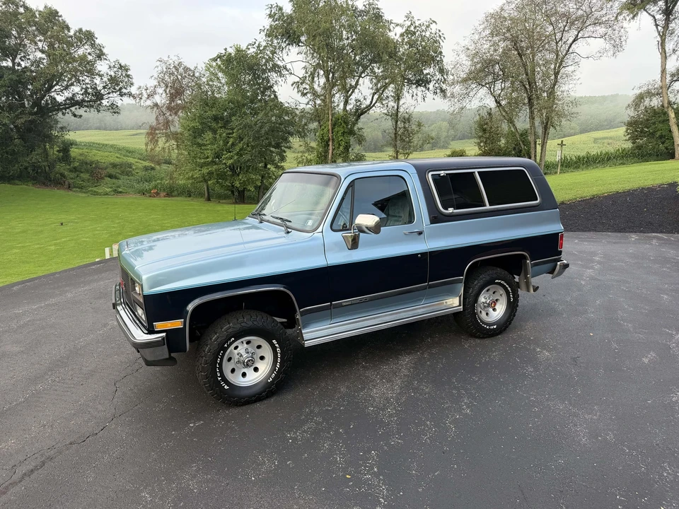 1989 GMC Jimmy 2nd Gen - Image 22 of 31