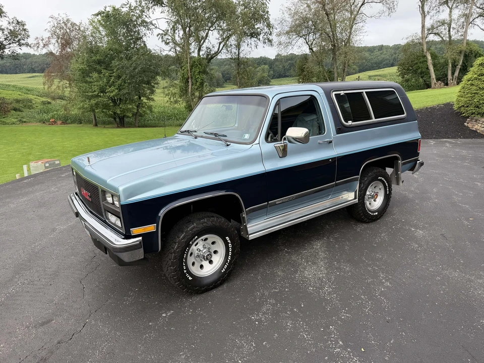 1989 GMC Jimmy 2nd Gen - Image 18 of 31
