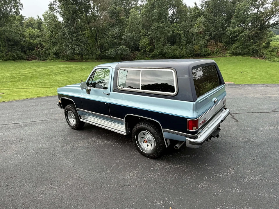 1989 GMC Jimmy 2nd Gen - Image 31 of 31