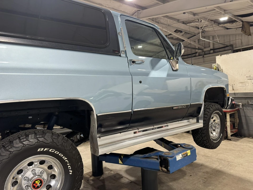 1989 GMC Jimmy 2nd Gen - Image 21 of 31