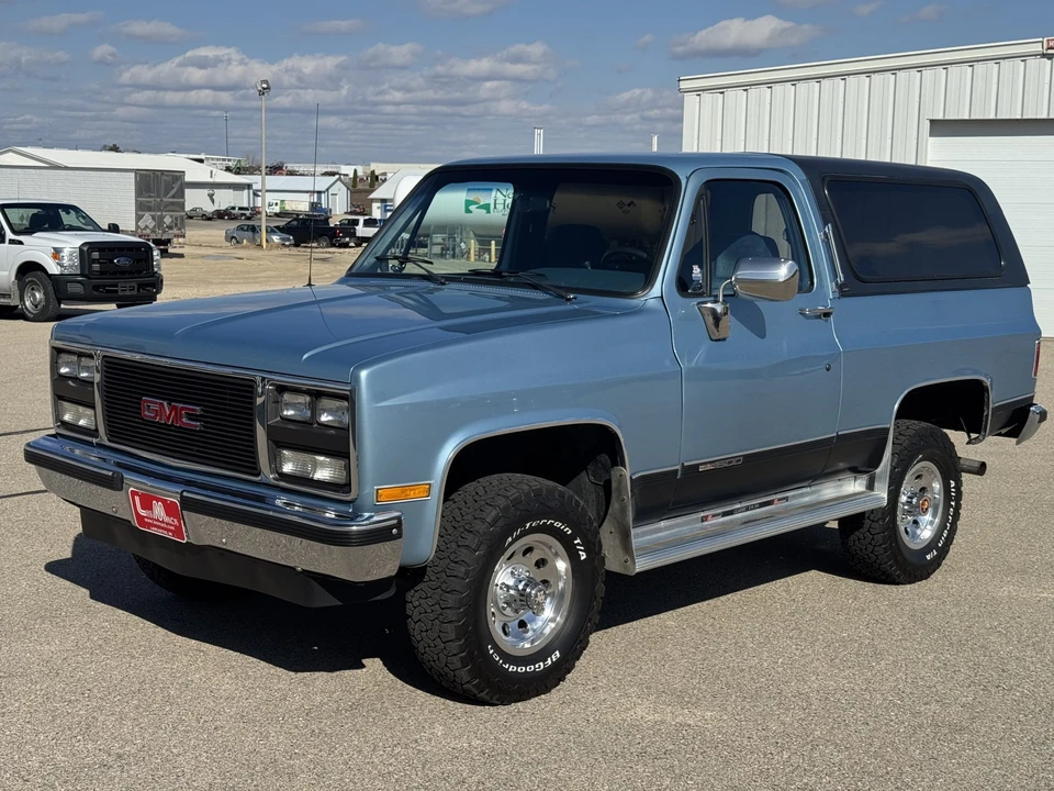 1989 GMC Jimmy 2nd Gen - Image 3 of 31