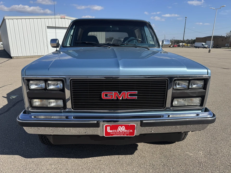 1989 GMC Jimmy 2nd Gen - Image 2 of 31