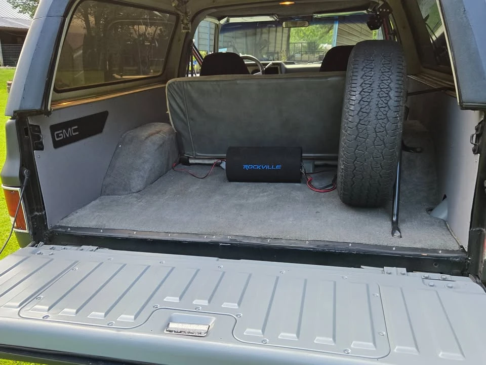 1989 GMC Jimmy 2nd Gen - Image 9 of 13