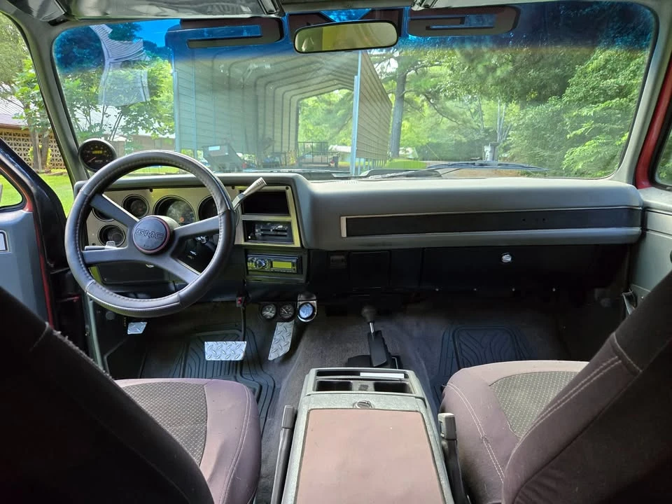 1989 GMC Jimmy 2nd Gen - Image 10 of 13