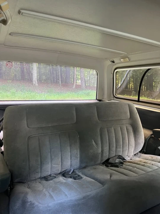 1989 GMC Jimmy 2nd Gen - Image 6 of 14
