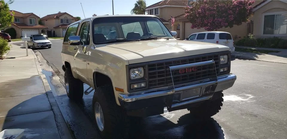 1989 GMC Jimmy 2nd Gen - Image 2 of 2