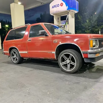 1989 GMC Jimmy Sport Utility 2D