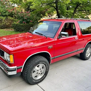 1989 GMC Jimmy Sport Utility 2D
