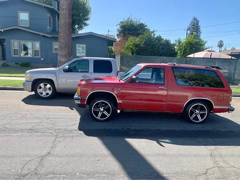 1989 GMC Jimmy Sport Utility 2D