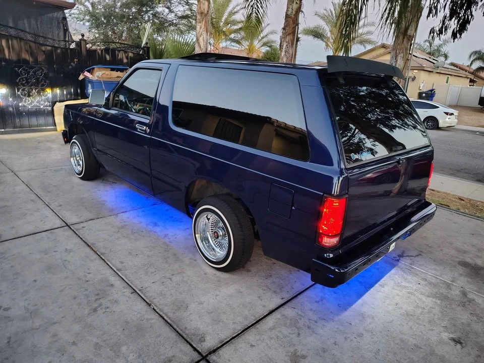 1989 GMC Jimmy 2nd Gen - Image 11 of 11