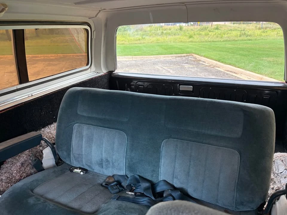 1989 GMC Jimmy 2nd Gen - Image 7 of 9