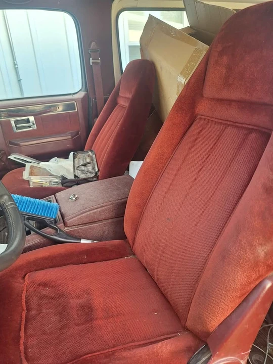 1989 GMC Jimmy 2nd Gen - Image 9 of 10