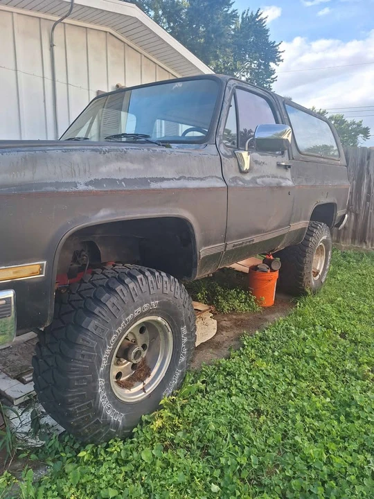 1989 GMC Jimmy 2nd Gen - Image 3 of 10