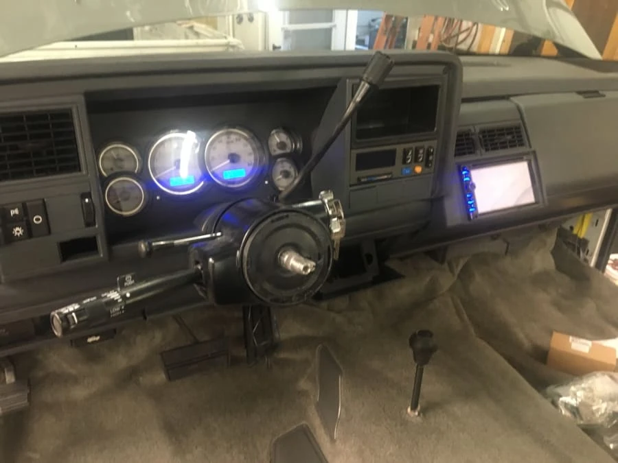 1989 GMC Sierra 1st Gen - Image 21 of 25