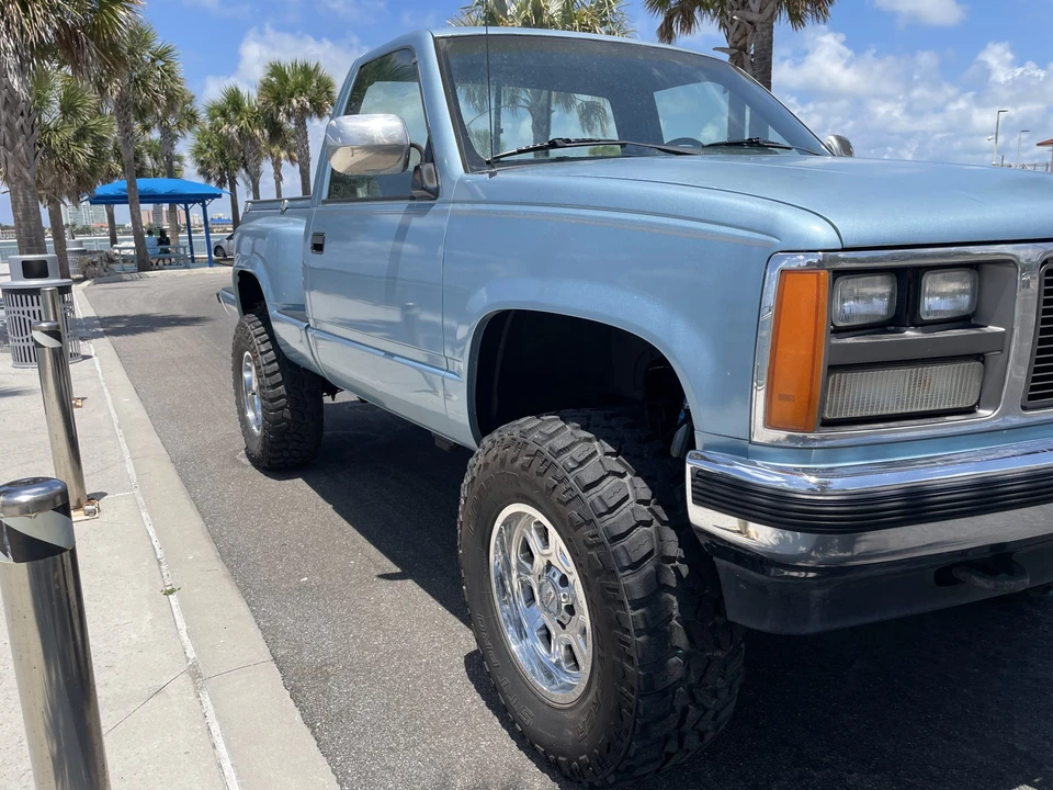 1989 GMC Sierra 1st Gen - Image 28 of 31