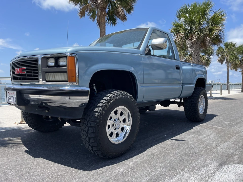 1989 GMC Sierra 1st Gen - Image 2 of 31