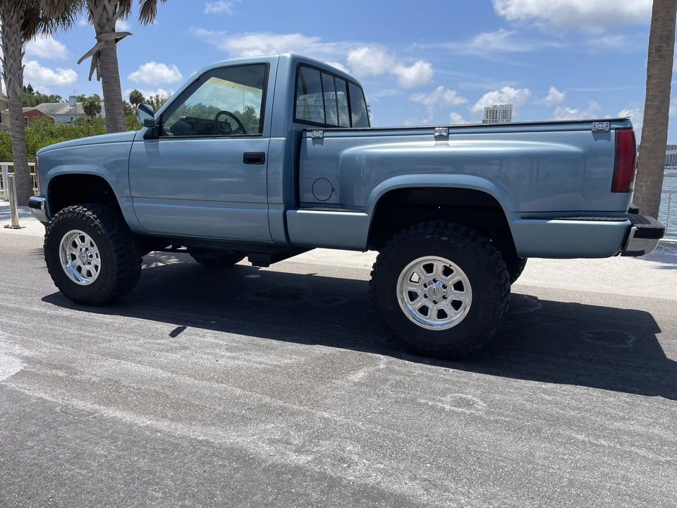1989 GMC Sierra 1st Gen - Image 20 of 31