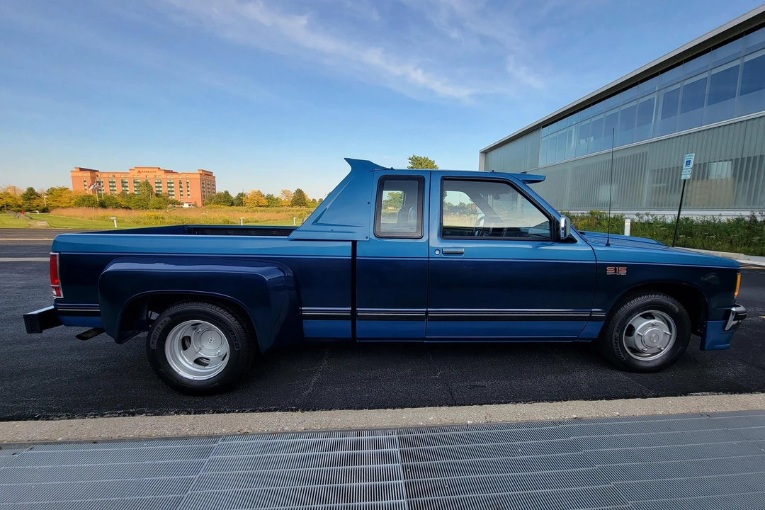 1989 GMC S-15/Sonoma - Image 3 of 31