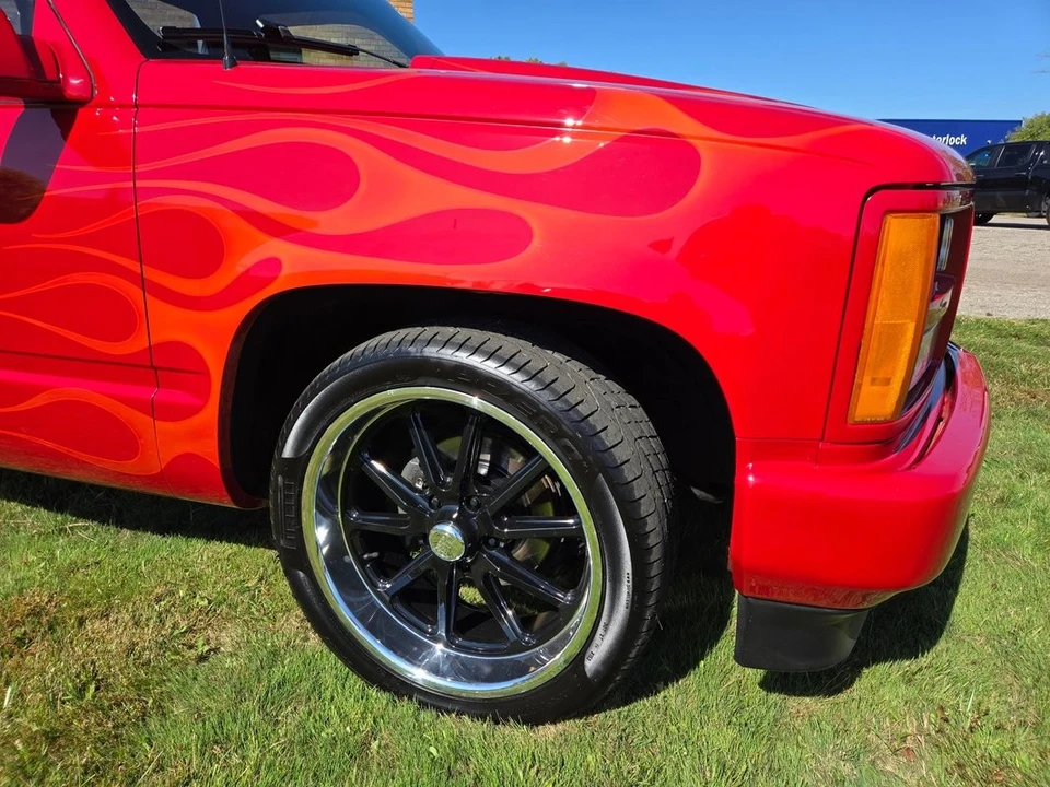 1989 GMC Sierra 1st Gen - Image 4 of 21
