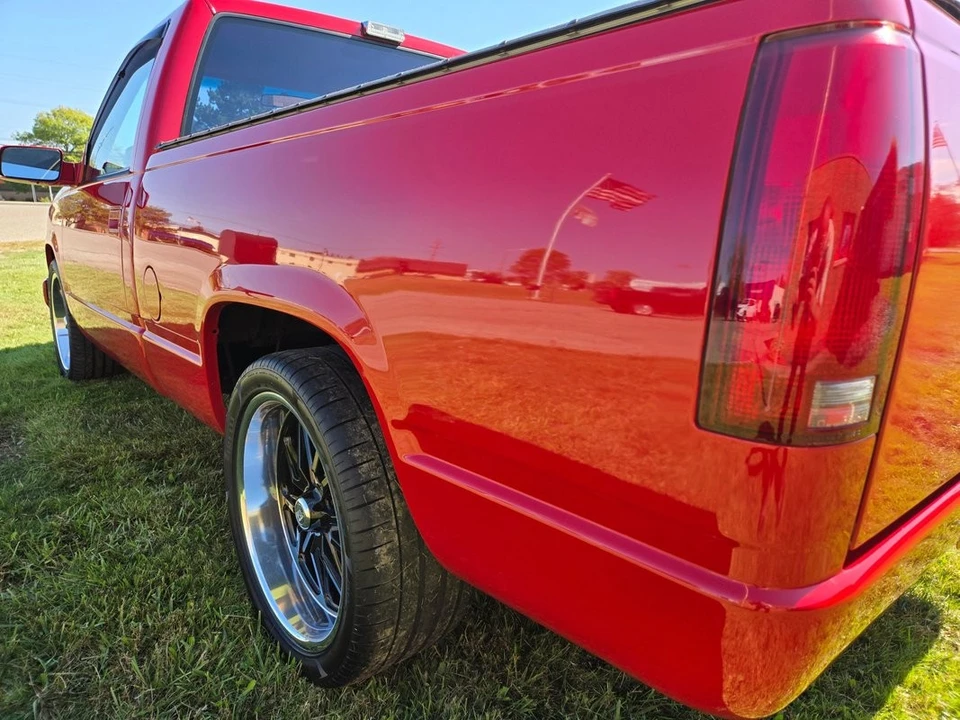 1989 GMC Sierra 1st Gen - Image 10 of 21