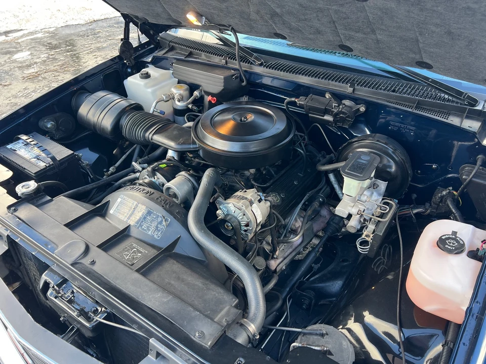 1989 GMC Sierra 1st Gen - Image 8 of 21