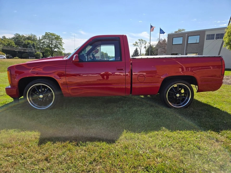 1989 GMC Sierra 1st Gen - Image 12 of 21